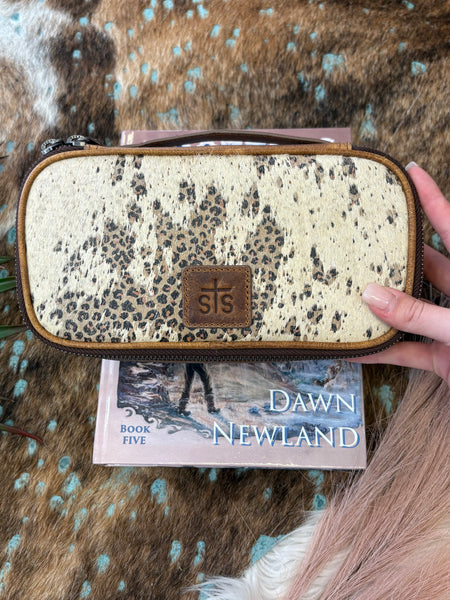 The Sweet Time Makeup Case