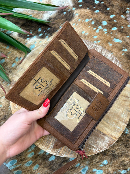 The Wide Open Plains Haley Wallet