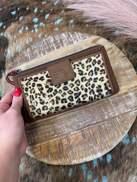 The Wide Open Plains Haley Wallet