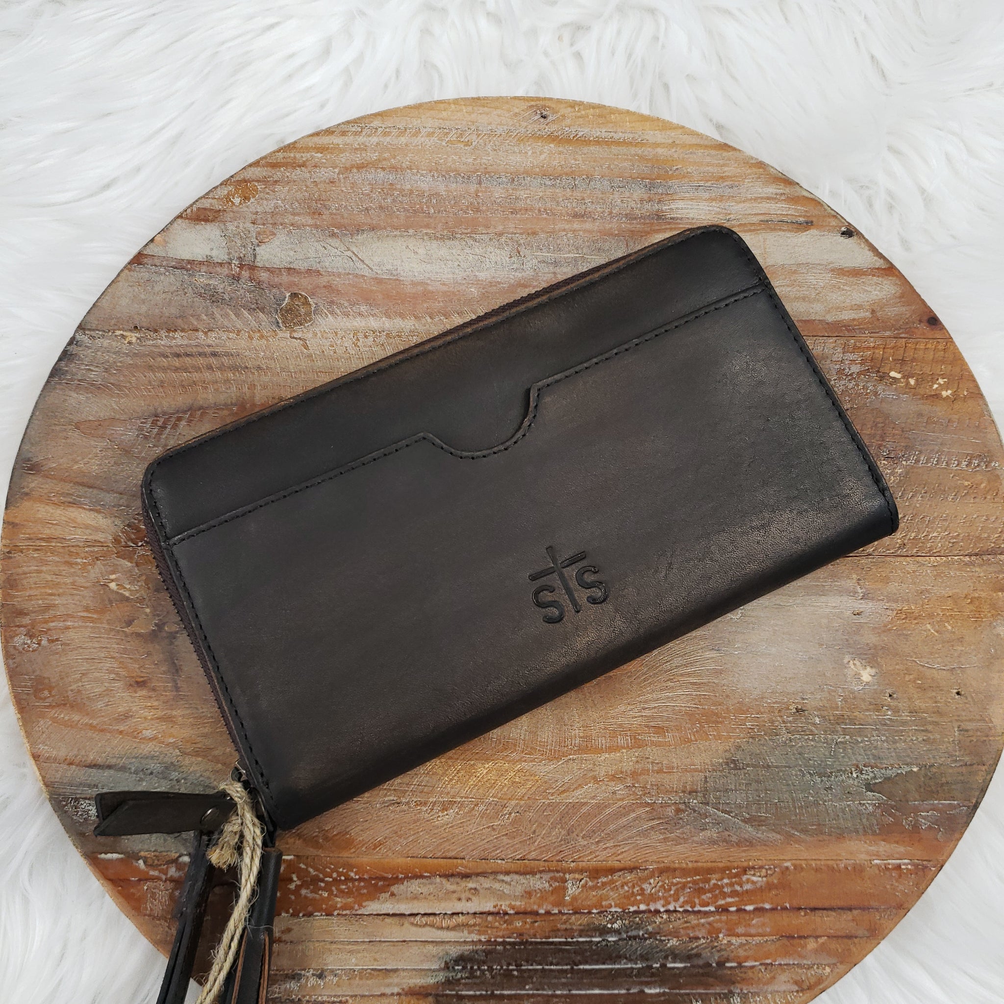 The Pony Express Audie Bifold Wallet