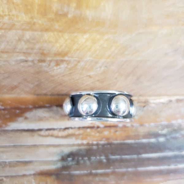 The Silver Beads Ring