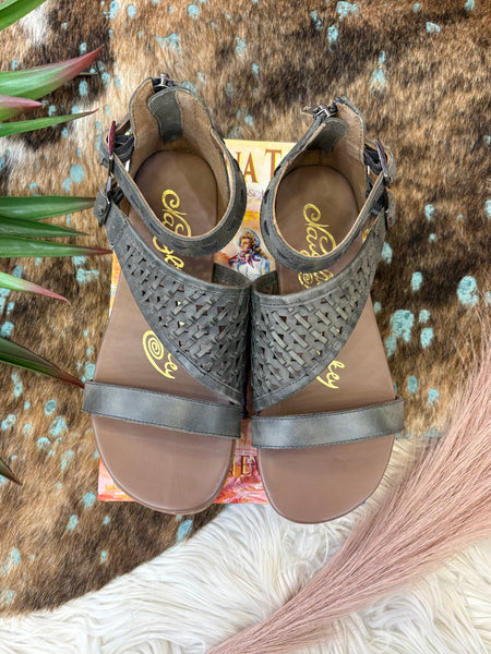 The Come Here Black Sandal