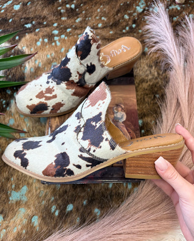 The Right Start Black and Brown Bootie Shoes