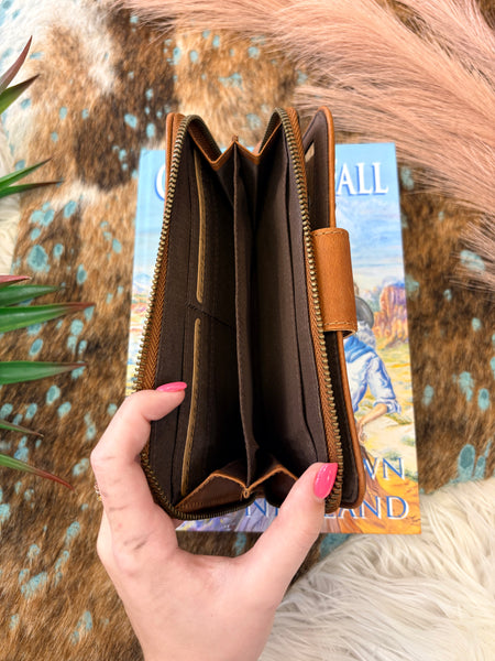 The Perfect Way Cowhide Clasp Wallet