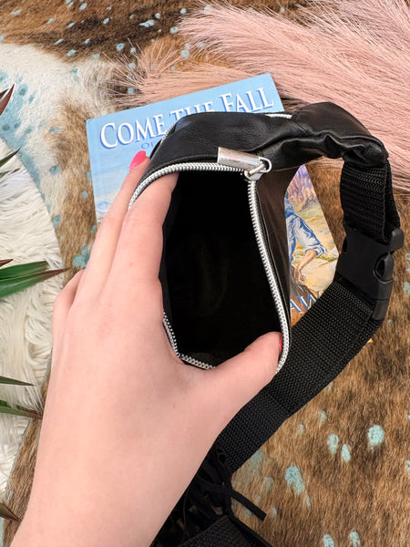 The Phoenix Fanny Black Pack