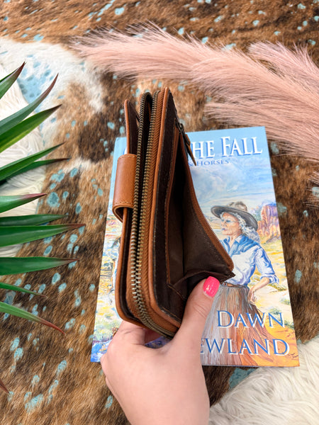 The Perfect Way Cowhide Clasp Wallet