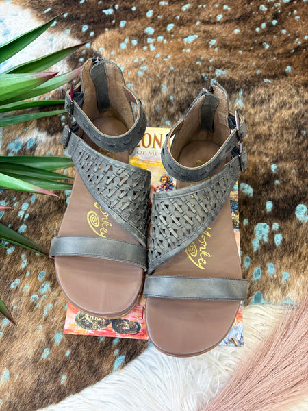 The Come Here Black Sandal