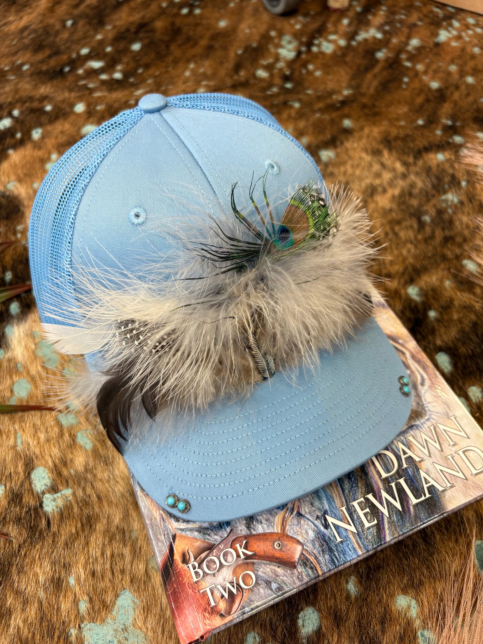 The Pathfinder Fether Cap