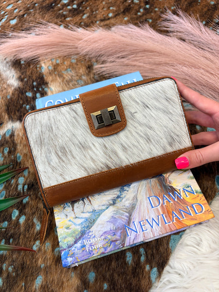 The Perfect Way Cowhide Clasp Wallet