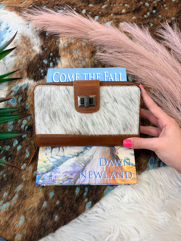 The Perfect Way Cowhide Clasp Wallet