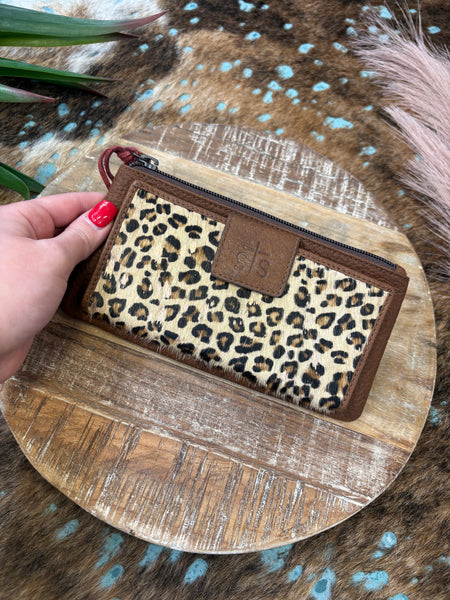 The Wide Open Plains Haley Wallet
