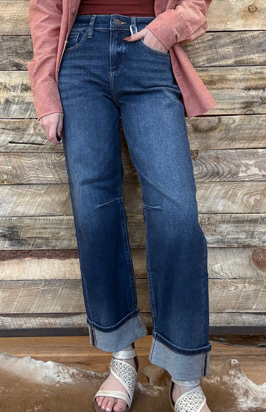 The Nellie Slouchy Crop Barrel Jean