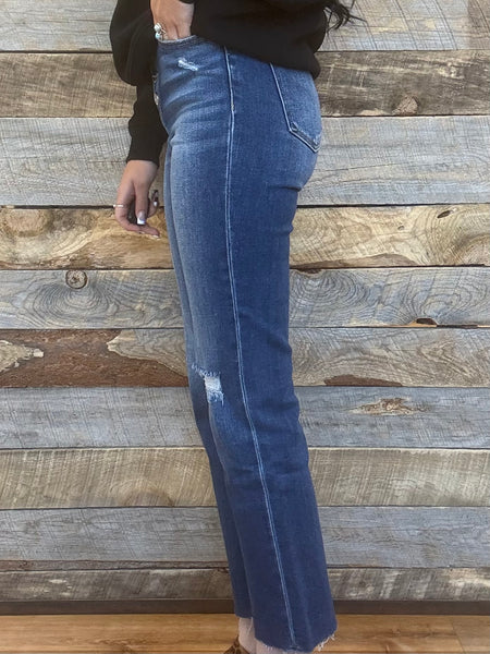 The Braylee High Rise Crop Straight Jeans