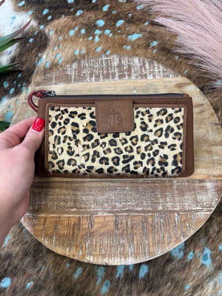 The Wide Open Plains Haley Wallet