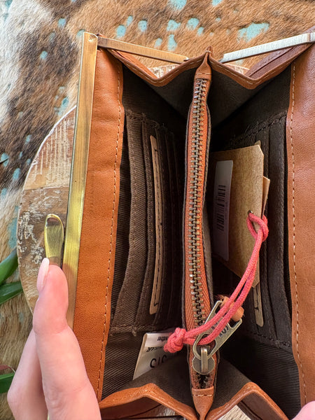 The Wyoming Weave Wallet