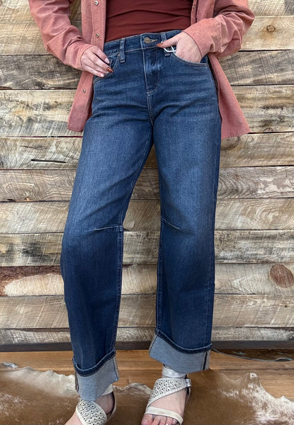 The Nellie Slouchy Crop Barrel Jean