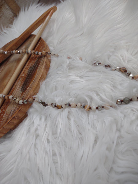 The Earthy Light Necklace