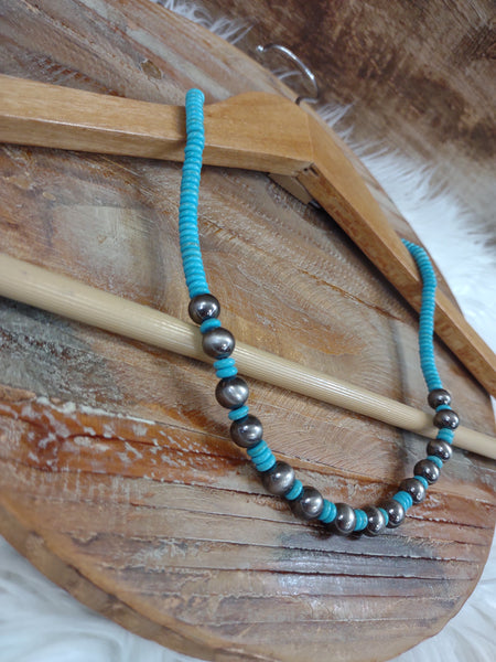 The Spot On Turquoise Necklace
