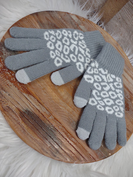 The Winter Grey Leopard Gloves