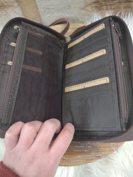 The Make This Famous Kacy Organizer Wallet