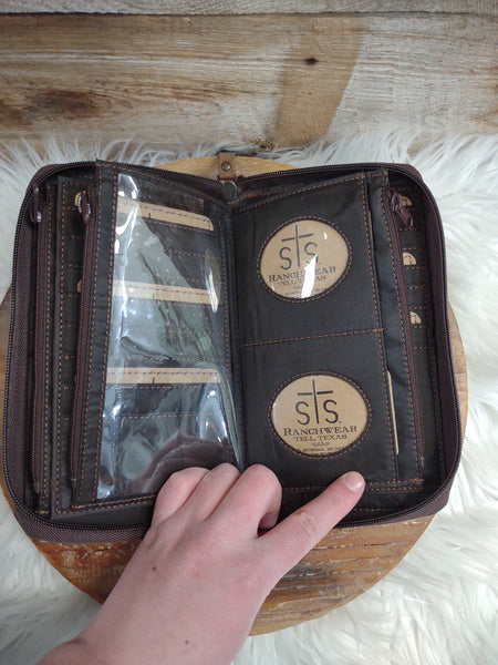 The Cowhide Famous Kacy Organizer Wallet