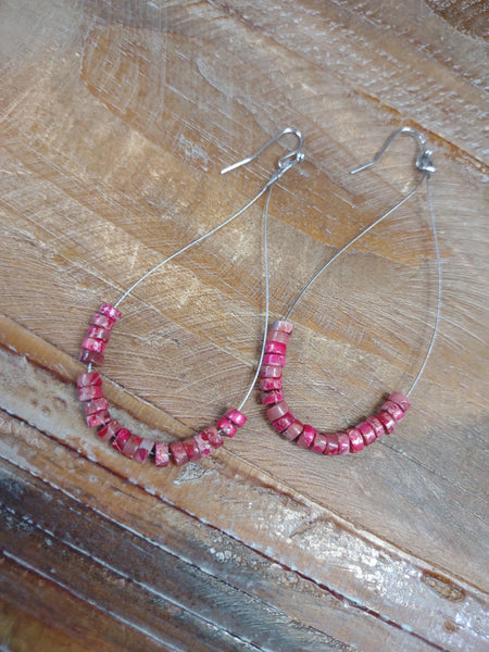 The Simple Wire Gemstone Red Earrings