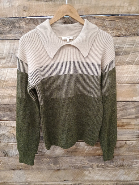 The Light Lines Collar Olive Sweater