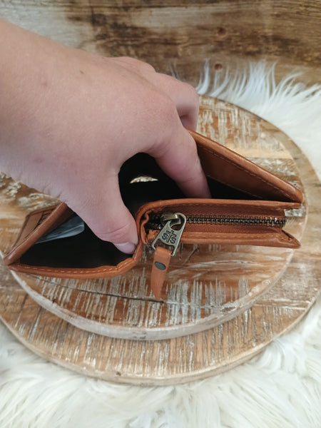 The Wyoming Weave Soni Wallet