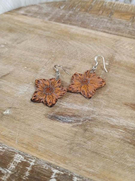 The Lilies Leather Earrings