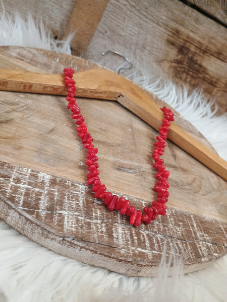 The Red Pieces Necklace