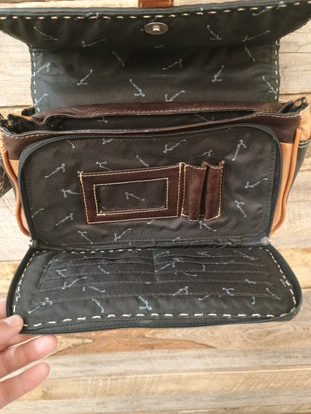 The Two Tone Leather Purse