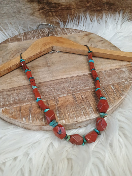 The Rusty Stone Necklace