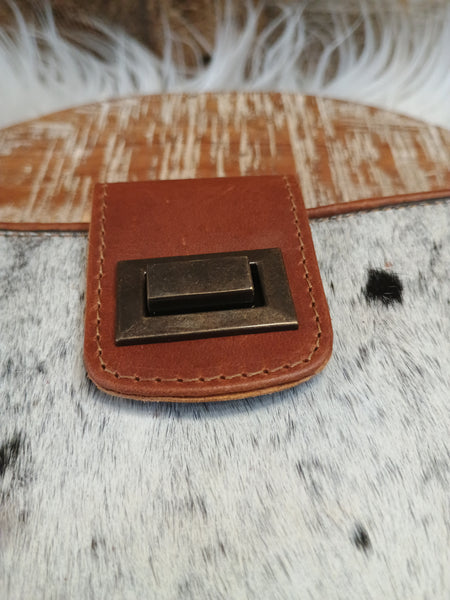 The Perfect Way Cowhide Clasp Wallet