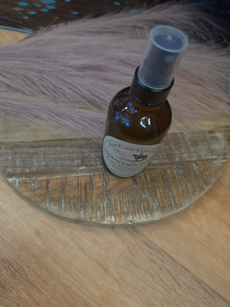 The Mountain Pine Room & Linen Spray