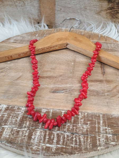 The Red Pieces Necklace