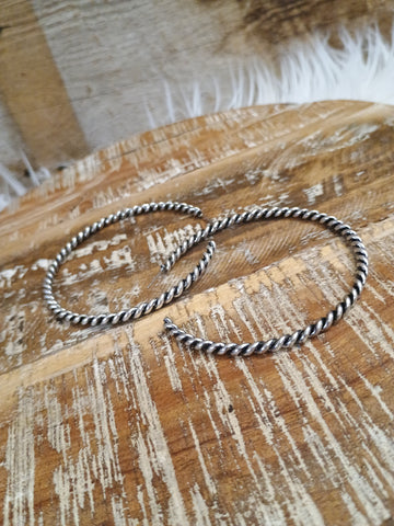 The Twisted Wire Large Earrings