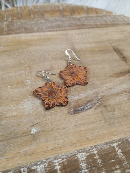 The Lilies Leather Earrings