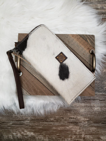 The Classic Hide Clutch Wallet