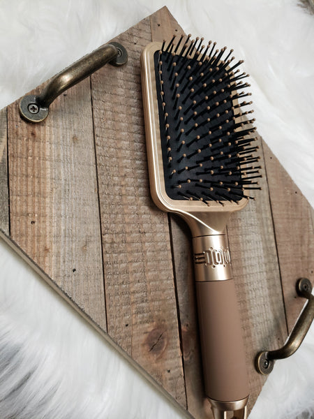 The Red Sparkle Brush